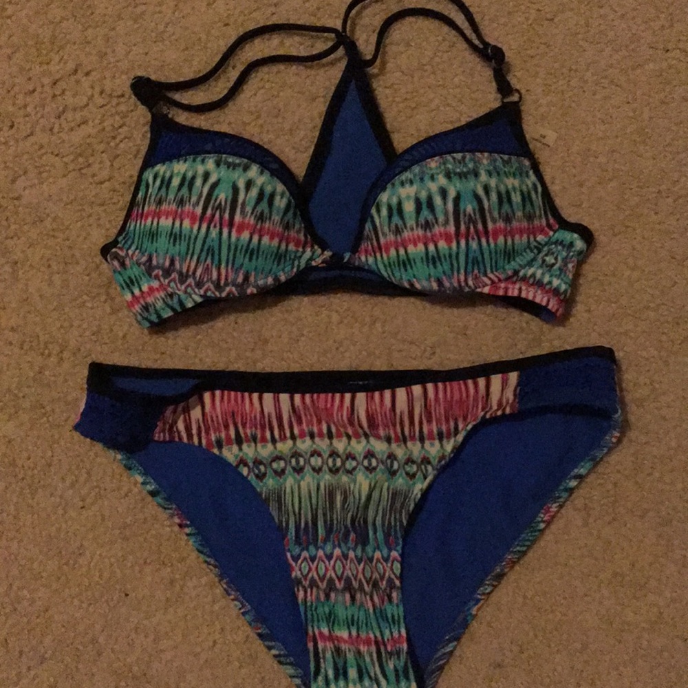 Multicolored bikini